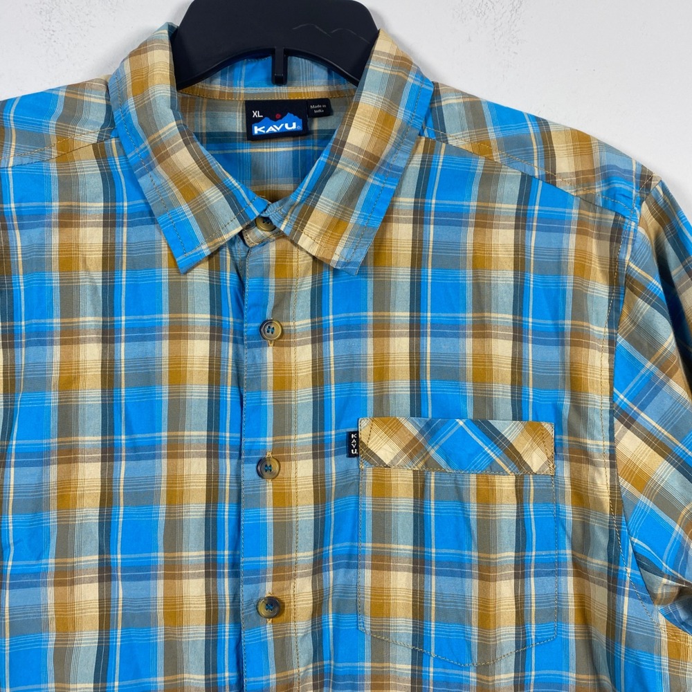 KAVU Button Up Shirt Men's XL Blue Tan Plaid Check Short Sleeve Outdoors Hiking